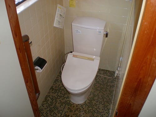 トイレ・洗面台取り換え工事